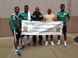 L-to-R-Goalkeeper-Vincent-Enyeama-captain-Joseph-Yobo-Chief-Coach-Stephen-Keshi-Paul-Okoku-and-midfielder-Mikel-Obi-during-Okoku-visit-to-Eagles-camp-in-USA-on-Monday
